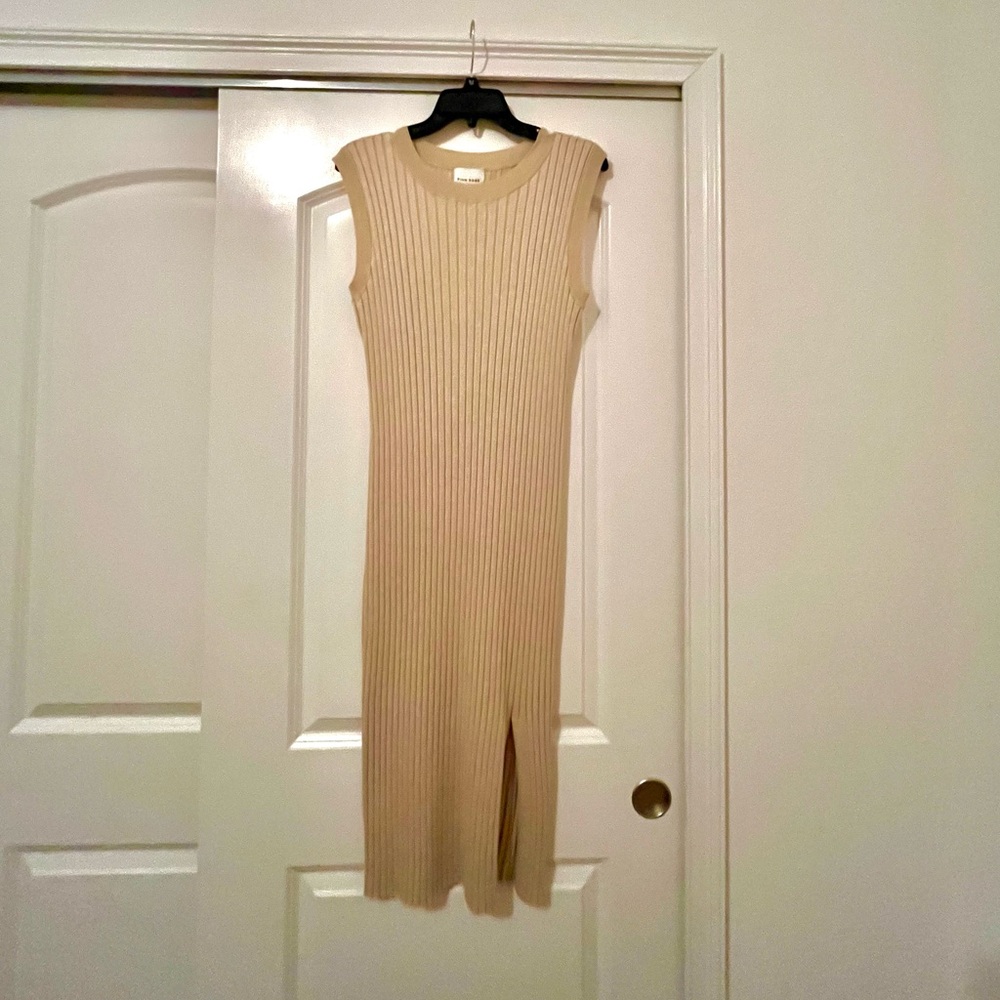 Tan Maxi dress, Perfect for a cute wintertime outing